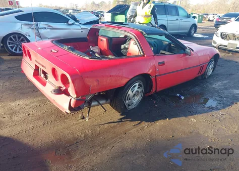 1990 Chevrolet Corvette из США, поврежденный, VIN 1G1YY2384L5119632